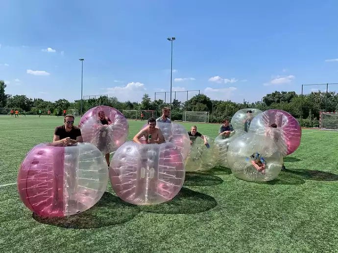 Bubble Fussball Prag | Zorb-Fussball